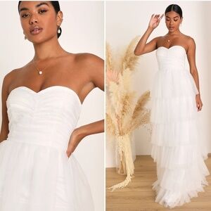 LULU's Elegant White Bridal Sexy Tulle Corset Bustier Tiered Ruffles Boho Gown